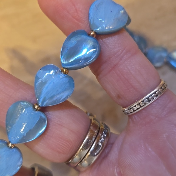 New Anthropologie Blue Heart Necklace - Picture 4 of 10